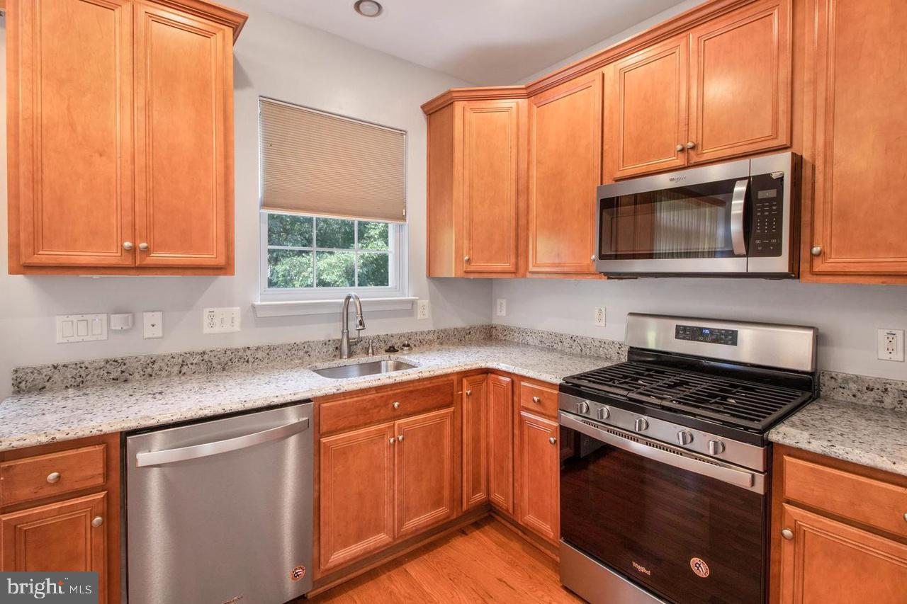 99 Danbury Street Southwest Washington, DC 20032 - Photo 7 of 17