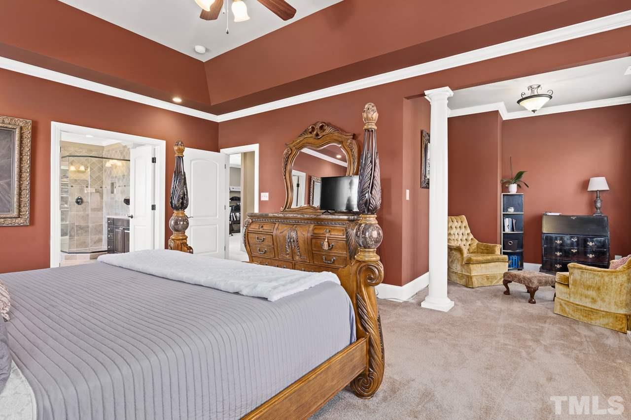 650 Cole Road Clayton, NC 27520 - Photo 19 of 28 Gallery Image 19