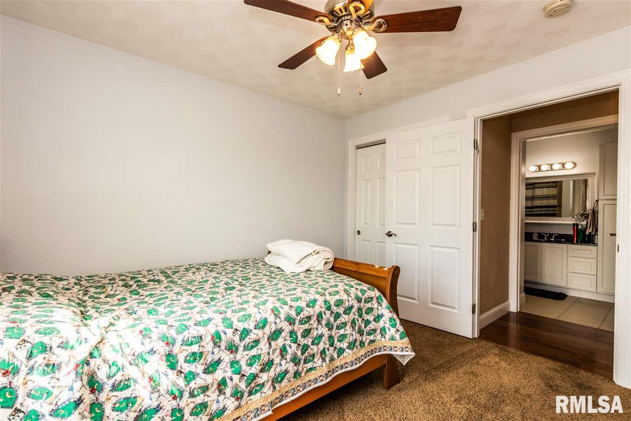 3800 Cole Hollow Road Pekin, IL 61554 - Photo 29 of 36 Gallery Image 29