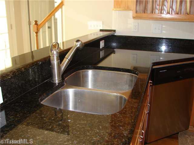 8609 Case Ridge Drive Oak Ridge, NC 27310 - Photo 5 of 16 Kitchen.