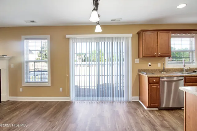 $2,250 | 614 Stagecoach Drive, Jacksonville, NC 28546