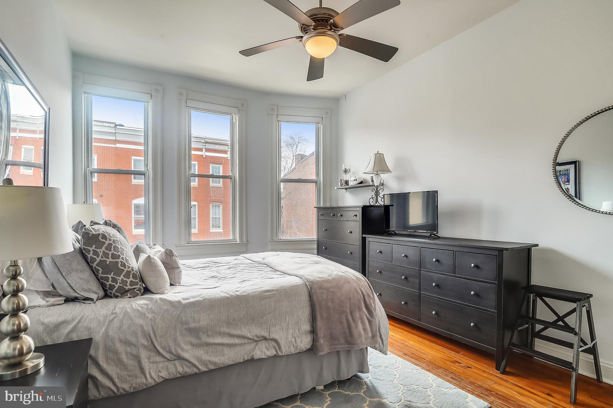 1420 Riverside Avenue Baltimore, MD 21230 - Photo 21 of 73 Hardwood and high ceilings