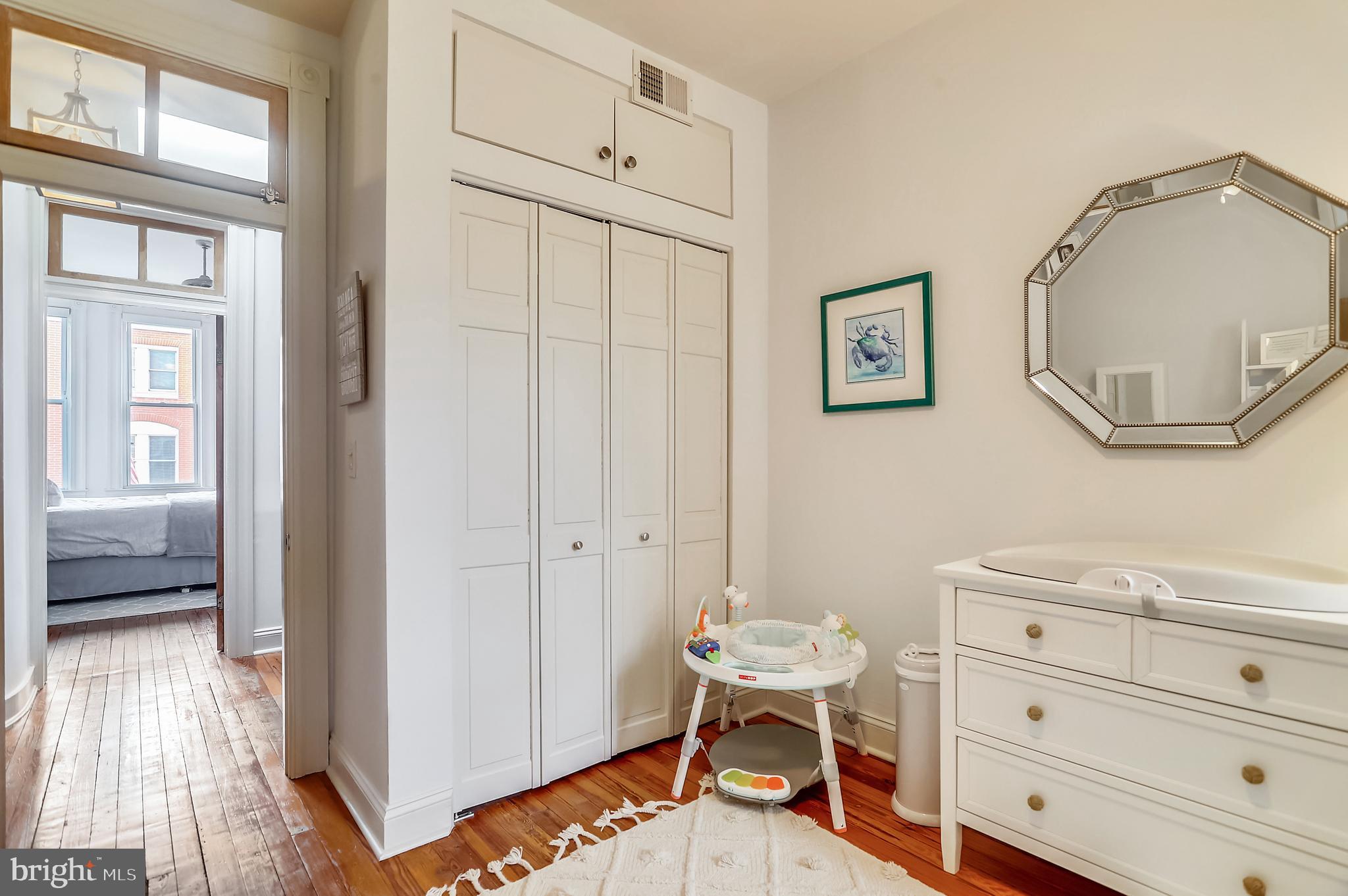 1420 Riverside Avenue Baltimore, MD 21230 - Photo 24 of 73 Transoms and storage
