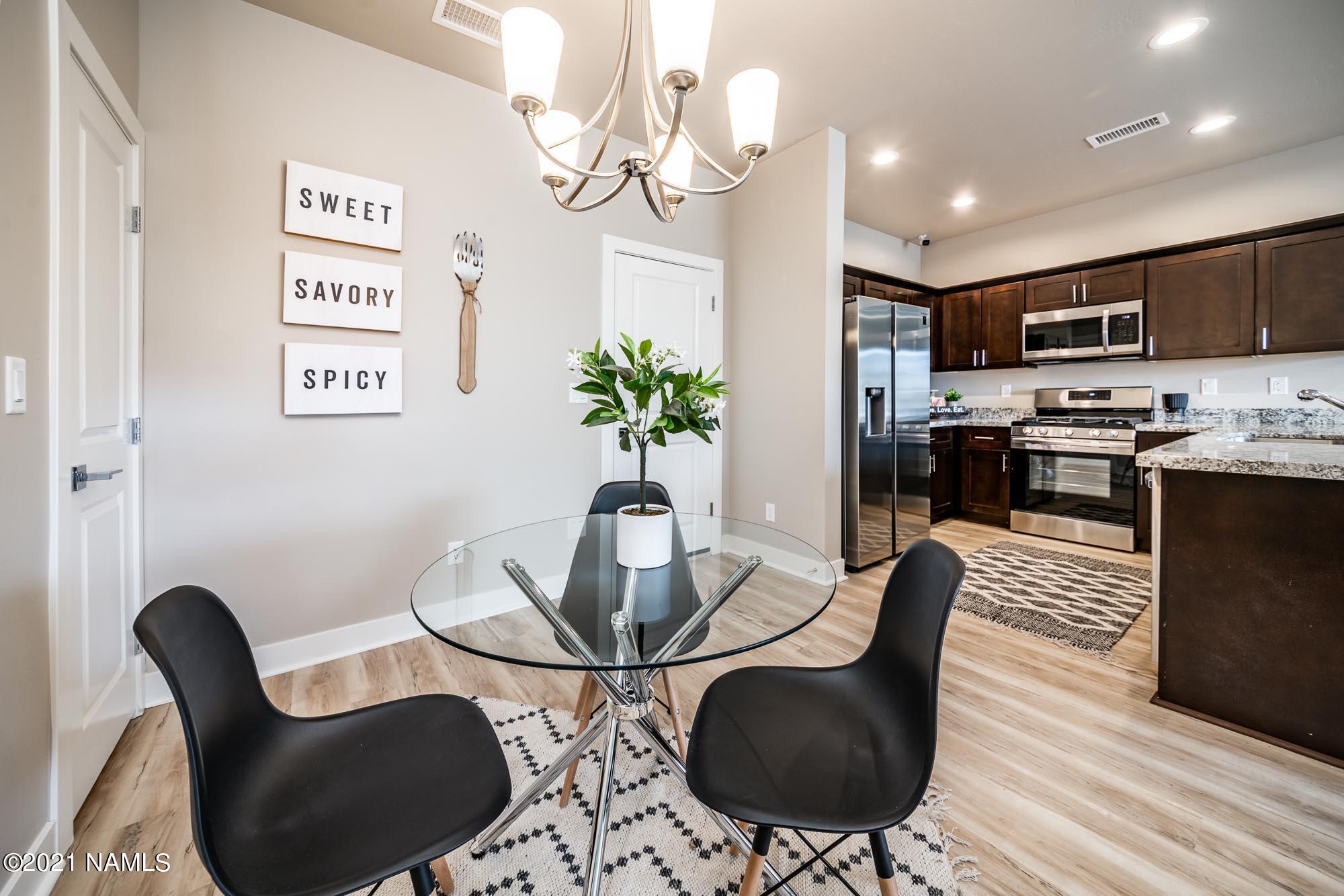 12209 Solid Rock Drive Bellemont, AZ 86015 - Photo 13 of 31 12189 Bliss Ave Interiors (7 of 20)