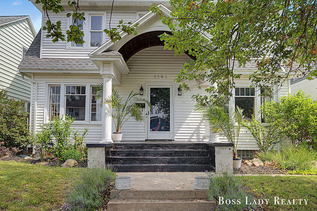 1141 Rathbone Street Southwest Wyoming, MI 49509 - Photo 1 of 41 3X0A2101