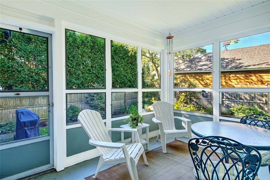 12 Harbour Terrace Cranston, RI 02905 - Photo 34 of 47