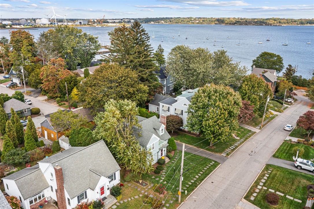 12 Harbour Terrace Cranston, RI 02905 - Photo 42 of 47