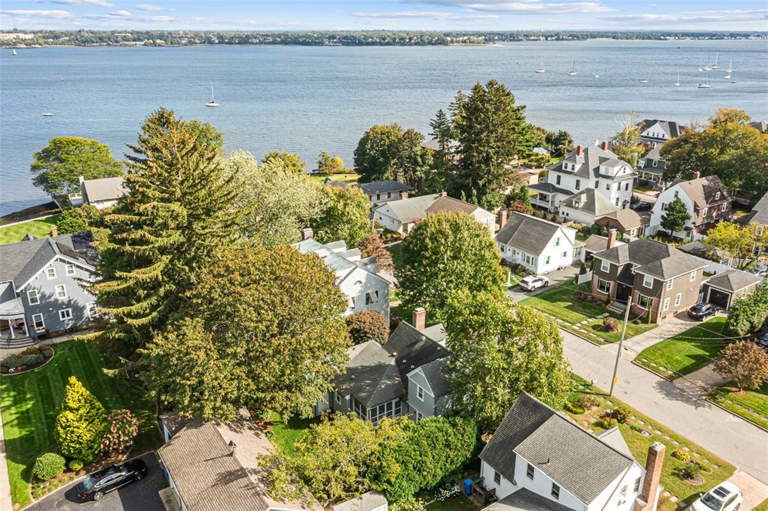 12 Harbour Terrace Cranston, RI 02905 - Photo 45 of 47