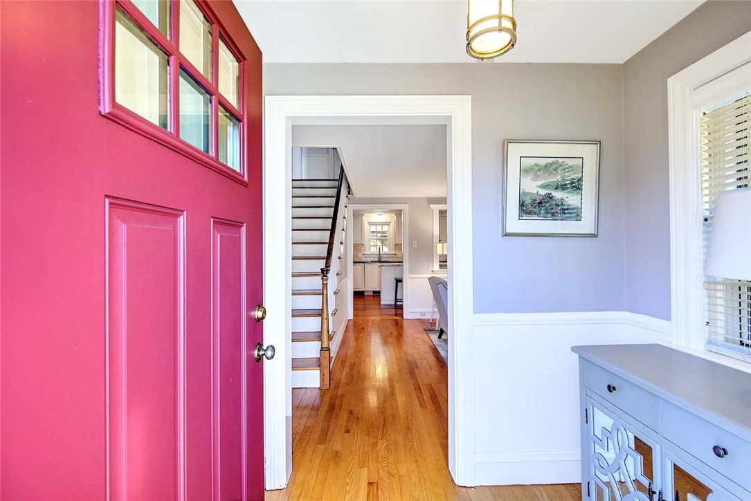 12 Harbour Terrace Cranston, RI 02905 - Photo 5 of 47