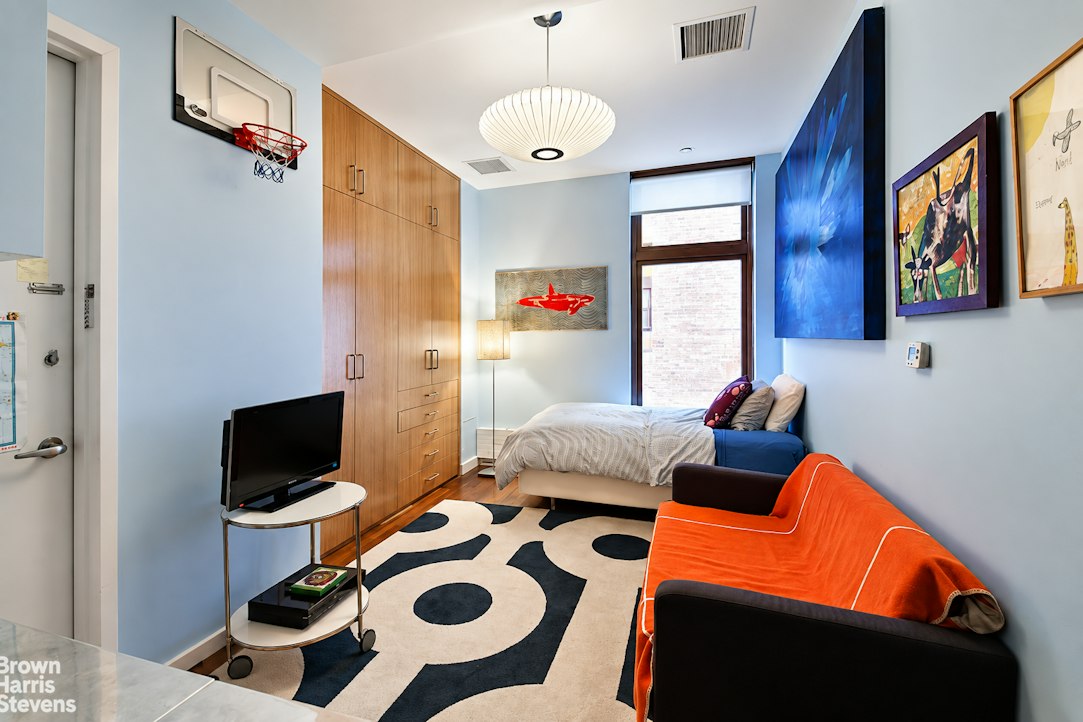 304 Spring Street, Unit 3W Manhattan, NY 10013 - Photo 6 of 11 Gallery Image 6