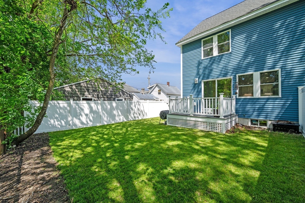 72 Manchester Street, Unit 72 Lowell, MA 01852 - Photo 35 of 41