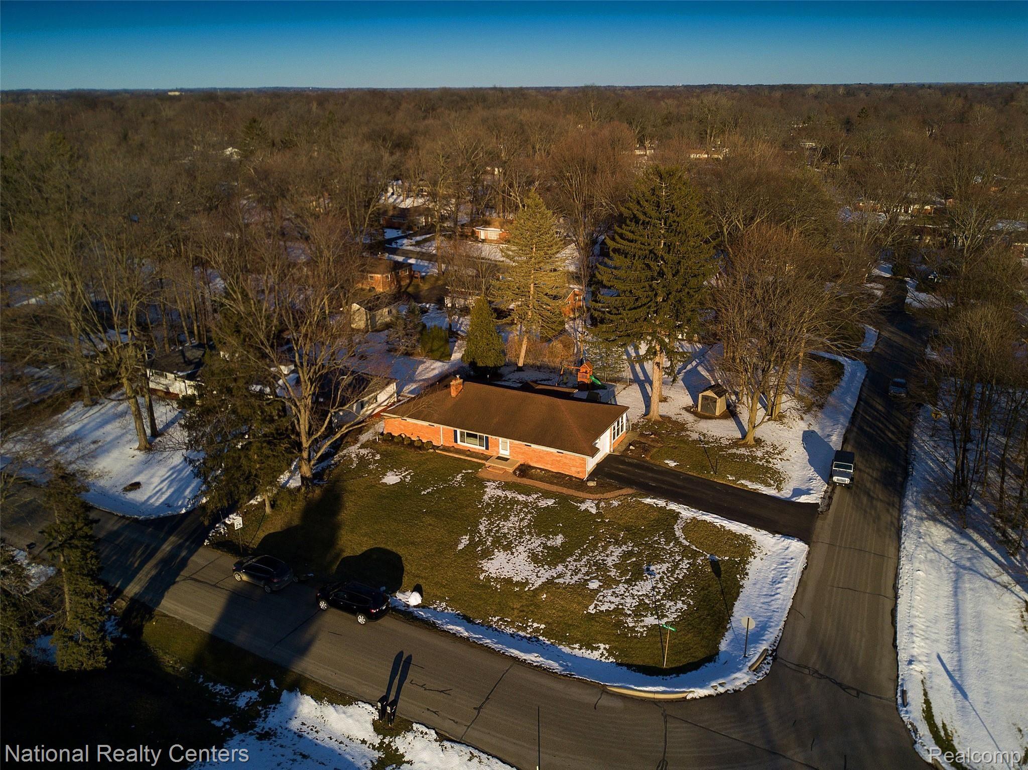 28218 Quail Hollow Road Farmington, MI 48331 - Photo 82 of 82 IMG-0088.jpg
