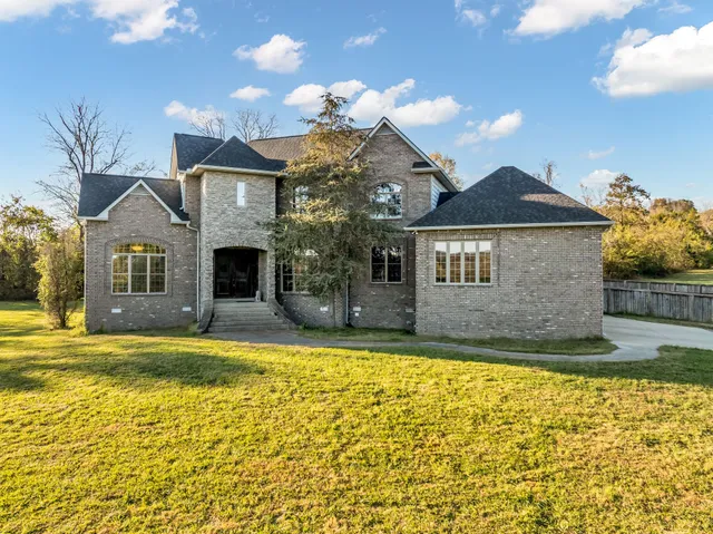 $1,499,000 | 635 Chicken Road, Lebanon, TN 37090