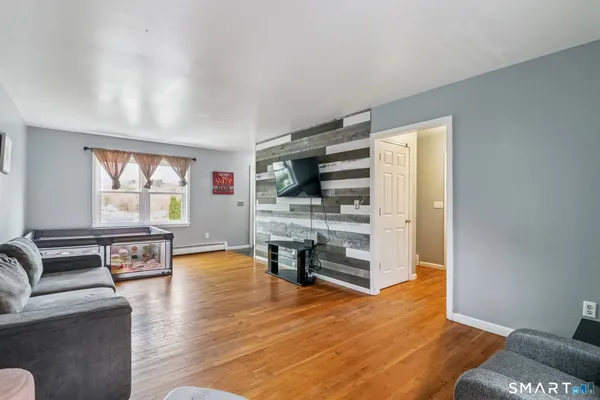 $325,000 | 89 Alma Street, Naugatuck, CT 06770