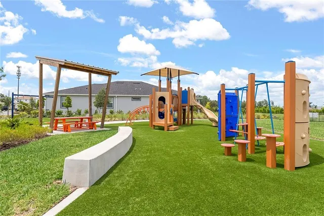 a view of a park with entertaining space