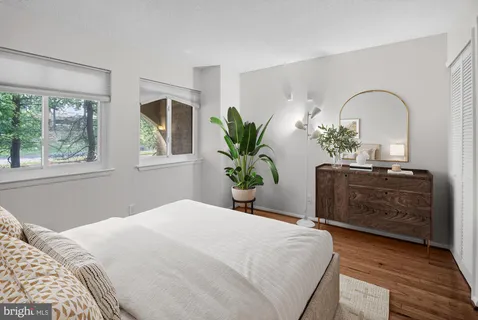 $2,650 | 3030 Gentain Court Northeast, Washington, DC 20017