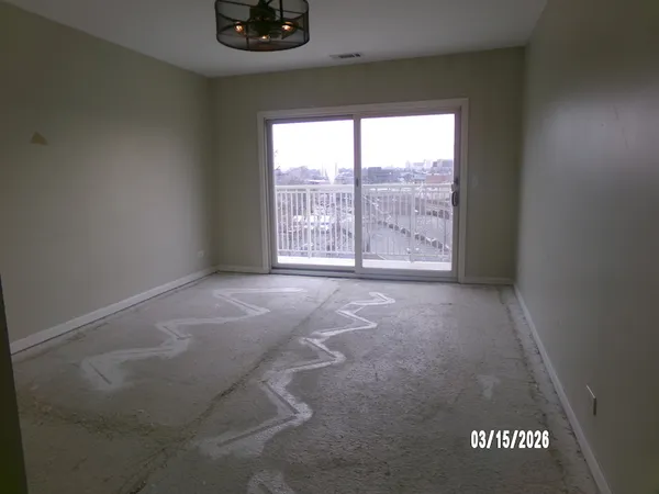 $189,900 | 9440 South 51st Avenue, Unit 502, Oak Lawn, IL 60453
