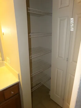 $189,900 | 9440 South 51st Avenue, Unit 502, Oak Lawn, IL 60453
