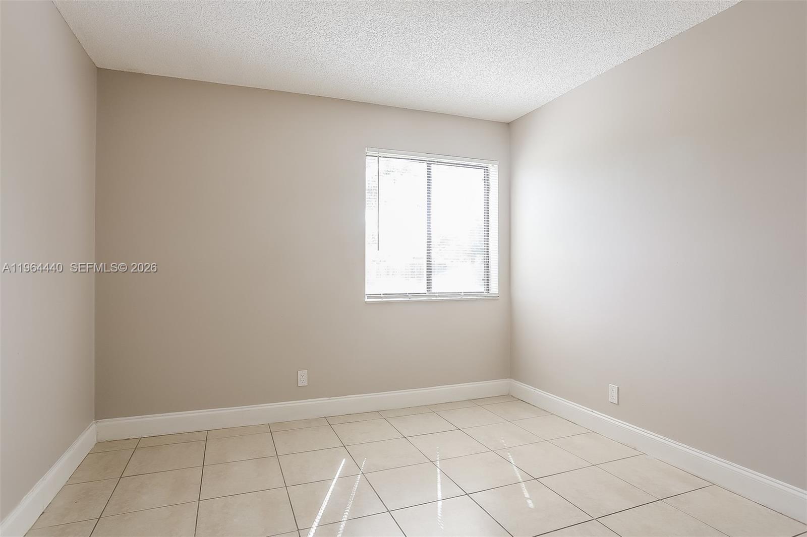 1013 Southwest 49th Avenue Pompano Beach, FL 33068 - Photo 10 of 15