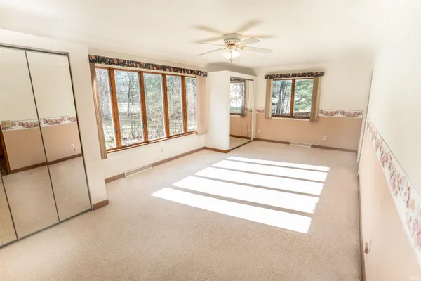 $264,800 | 5020 South Woodland Drive, North Judson, IN 46366