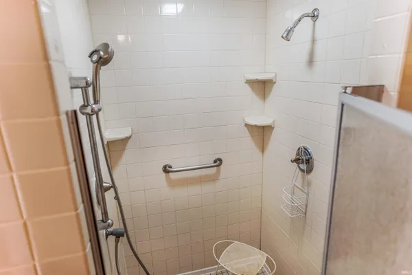 $264,800 | 5020 South Woodland Drive, North Judson, IN 46366