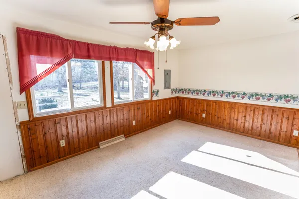 $264,800 | 5020 South Woodland Drive, North Judson, IN 46366