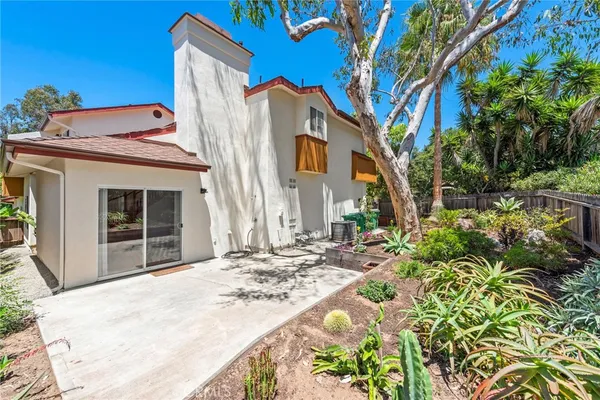 $4,150,000 | 1585 Catalina Street, Laguna Beach, CA 92651