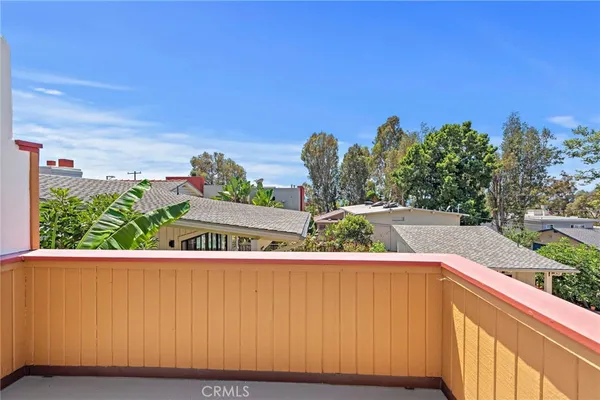 $4,150,000 | 1585 Catalina Street, Laguna Beach, CA 92651