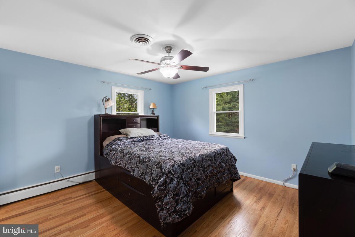 6122 Loventree Road Columbia, MD 21044 - Photo 11 of 27 Bedroom