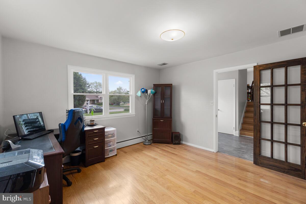 6122 Loventree Road Columbia, MD 21044 - Photo 21 of 27 Office