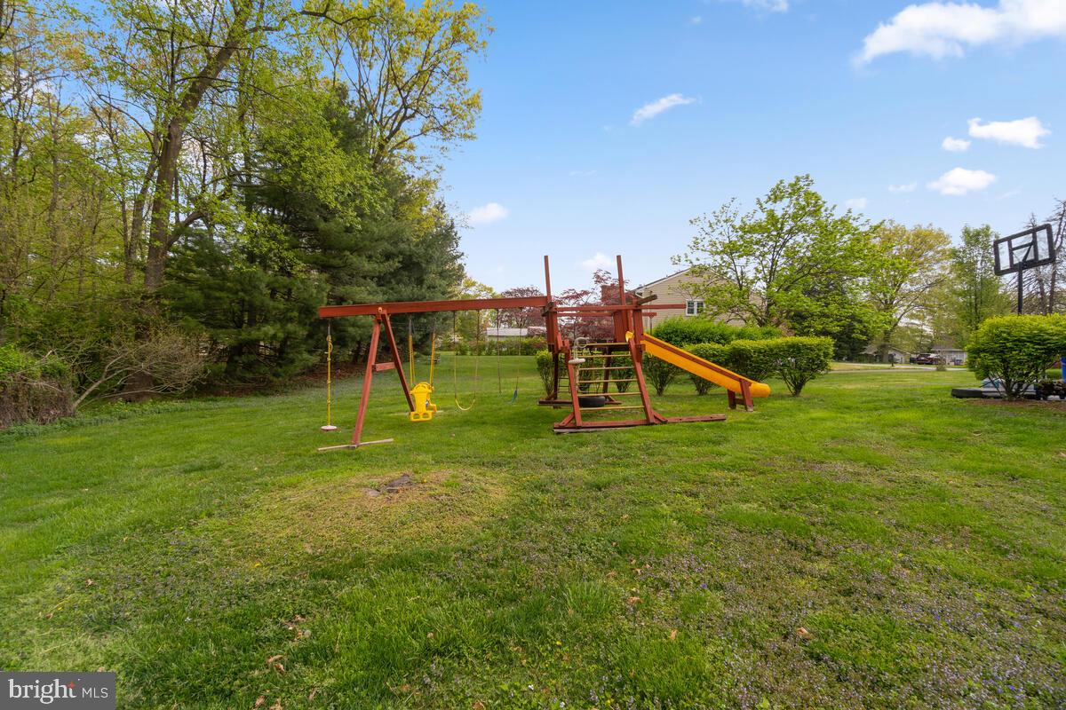 6122 Loventree Road Columbia, MD 21044 - Photo 27 of 27 Yard