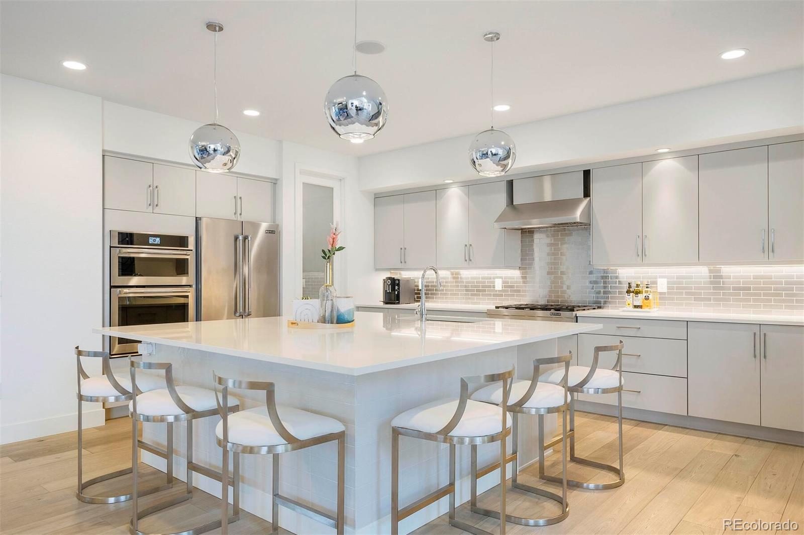 9385 58th Drive Denver, CO 80238 - Photo 11 of 40