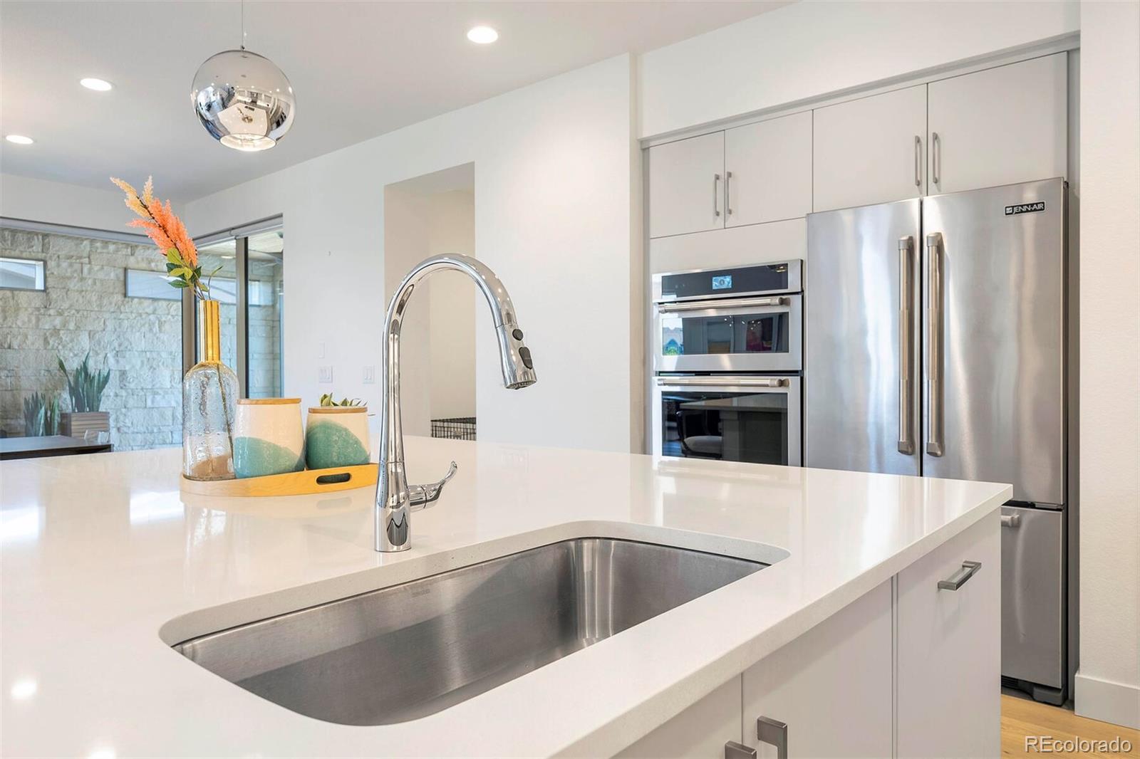 9385 58th Drive Denver, CO 80238 - Photo 14 of 40