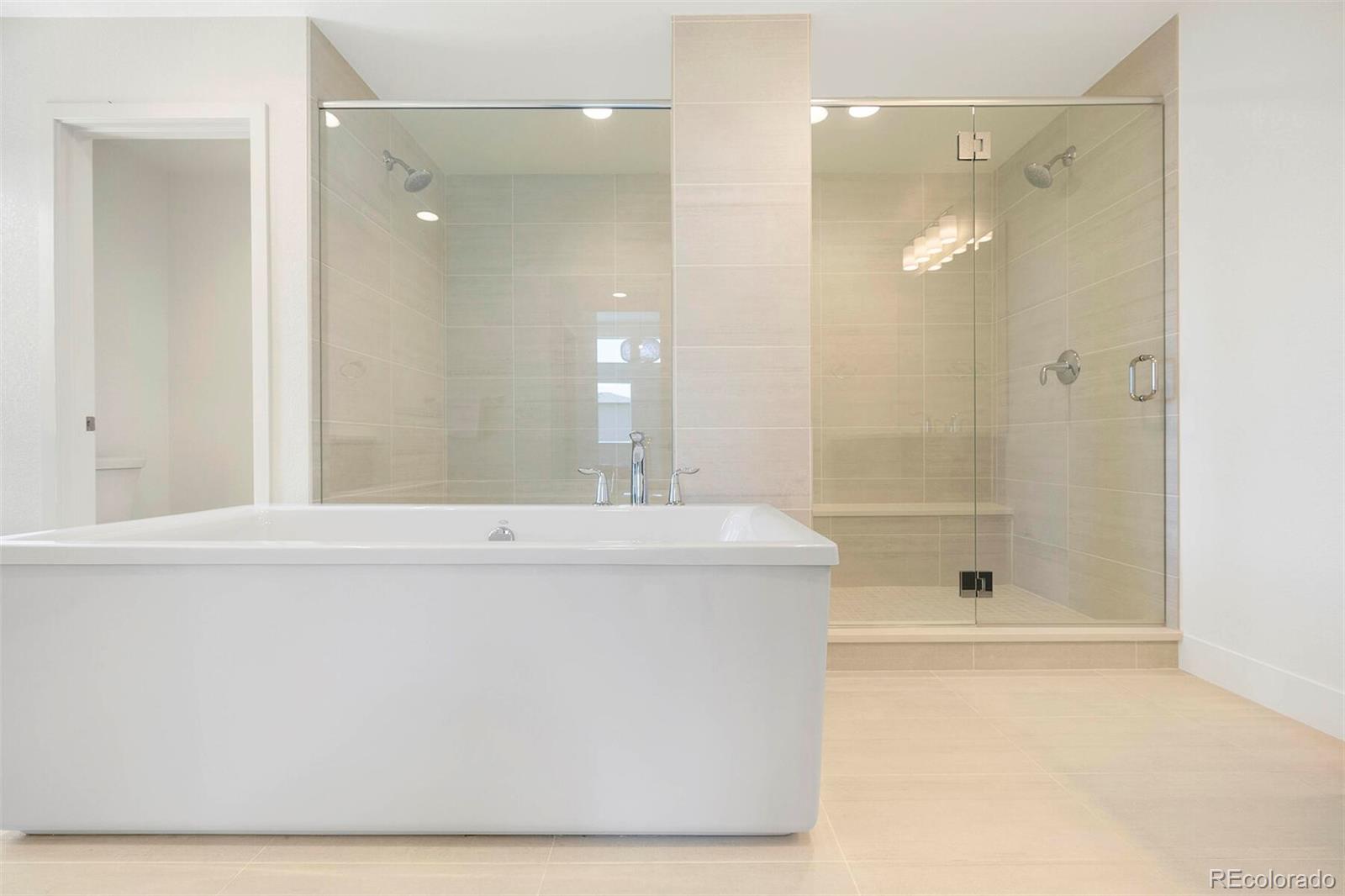 9385 58th Drive Denver, CO 80238 - Photo 26 of 40