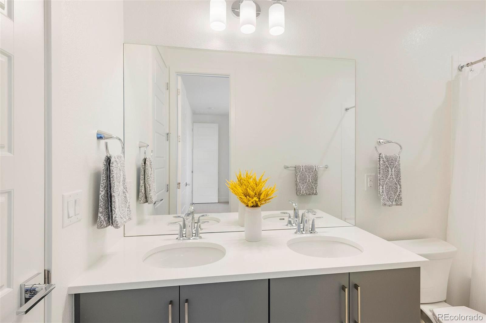 9385 58th Drive Denver, CO 80238 - Photo 31 of 40