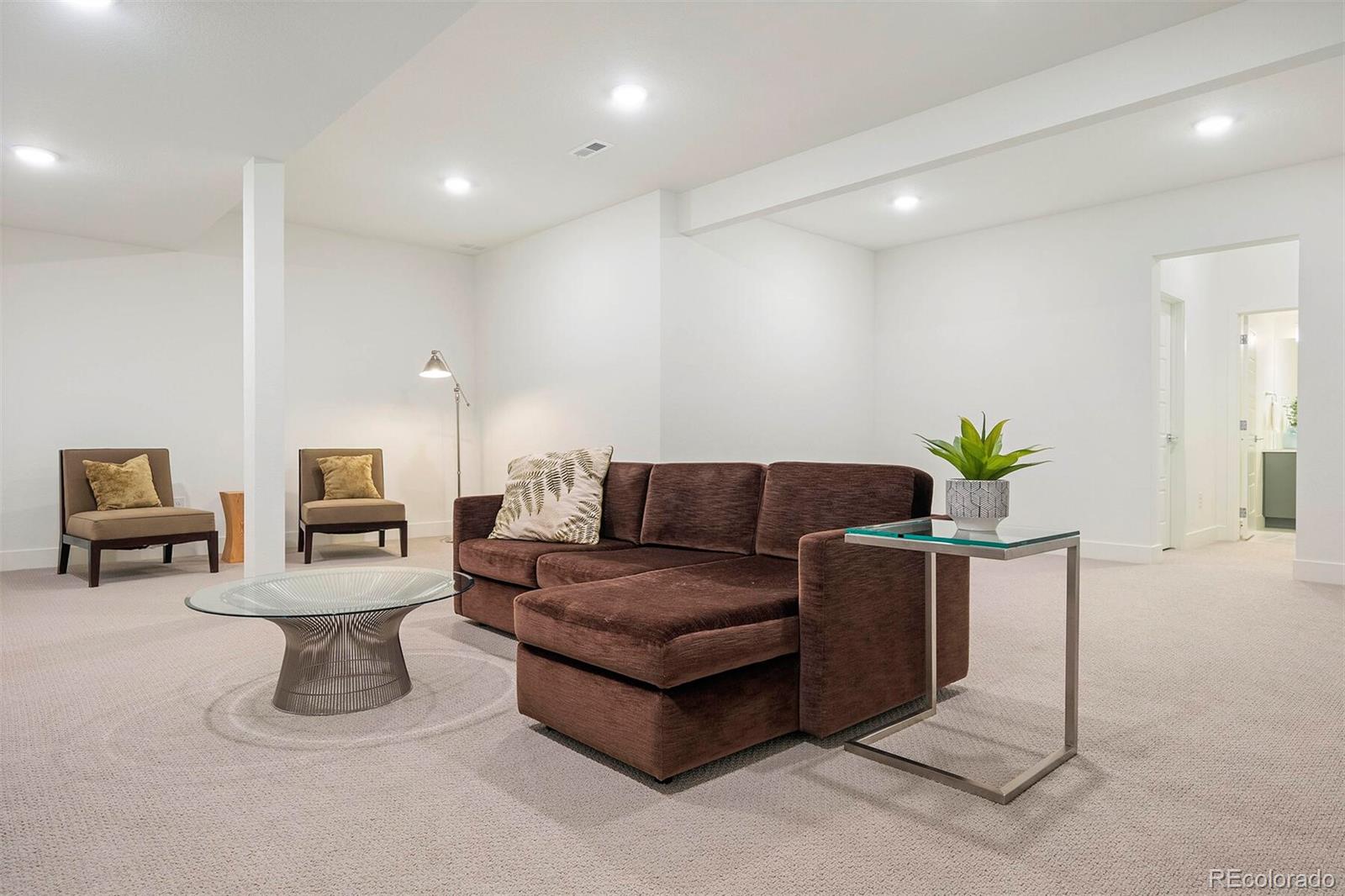 9385 58th Drive Denver, CO 80238 - Photo 34 of 40