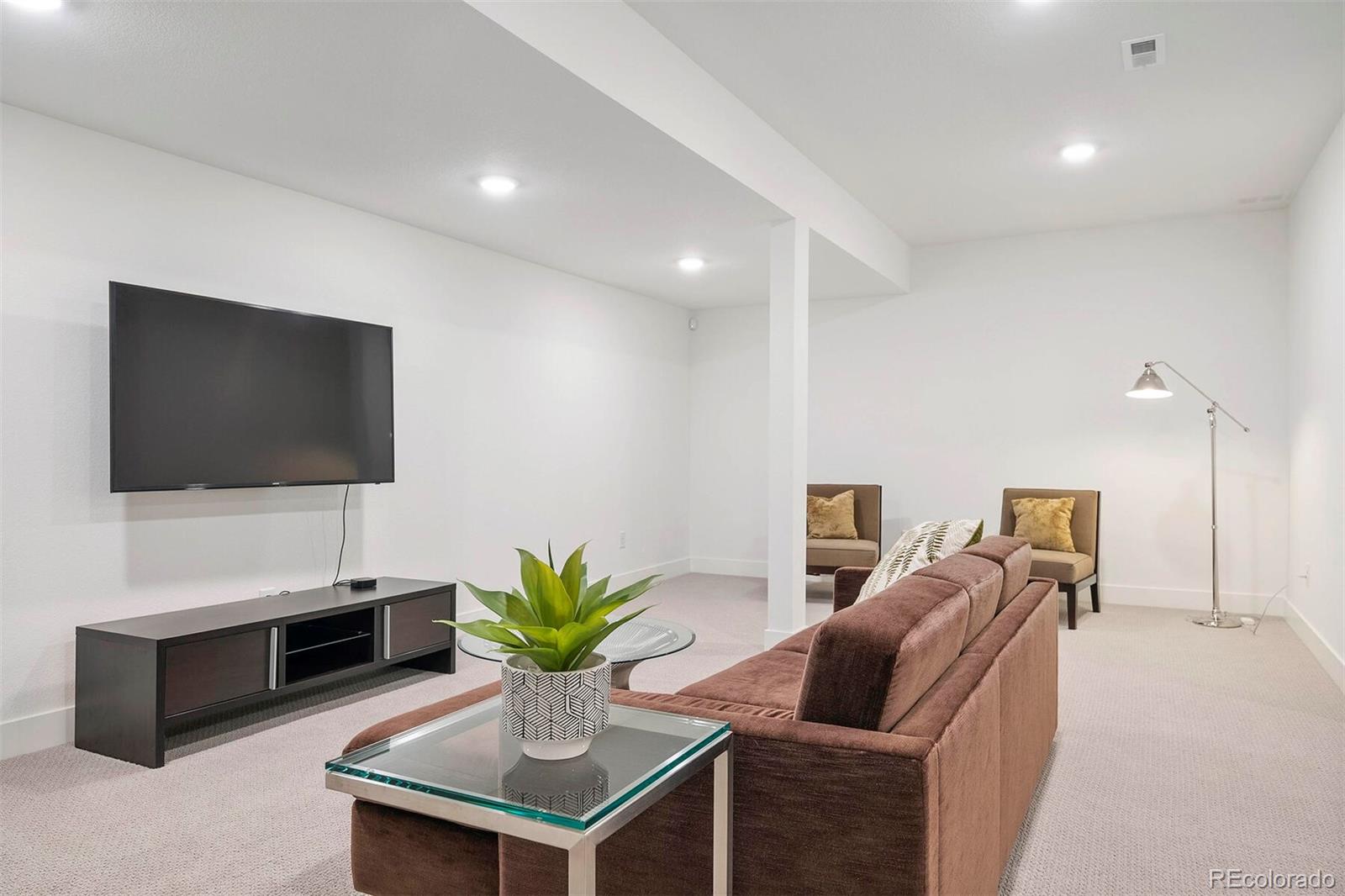 9385 58th Drive Denver, CO 80238 - Photo 35 of 40