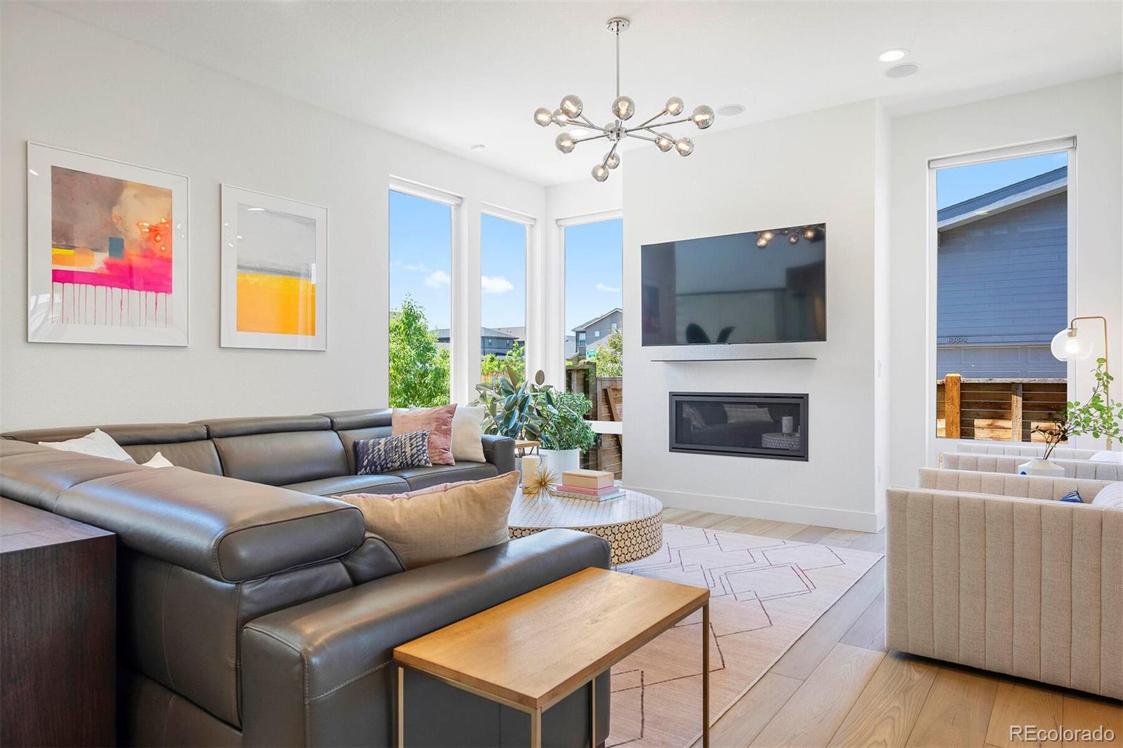 9385 58th Drive Denver, CO 80238 - Photo 6 of 40