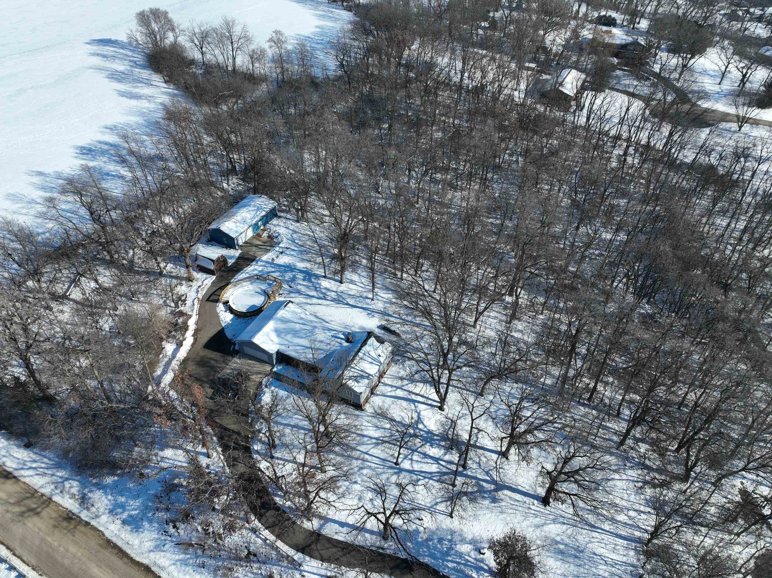 45 South Blackhawk Road Oregon, IL 61061 - Photo 3 of 42