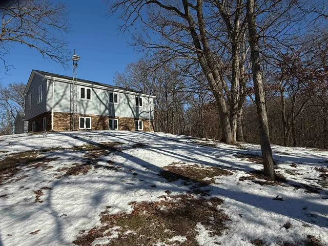 $285,000 | 45 South Blackhawk Road, Oregon, IL 61061