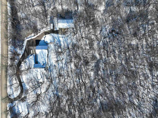 $285,000 | 45 South Blackhawk Road, Oregon, IL 61061