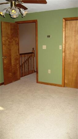 3 Waucantuck Road Worcester, MA 01606 - Photo 12 of 19 Gallery Image 12