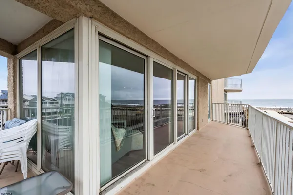 $1,425,000 | 322 Boardwalk, Unit 300, Ocean City, NJ 08226