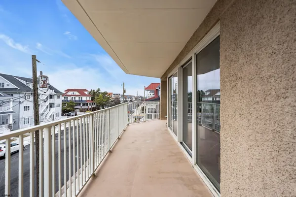 $1,425,000 | 322 Boardwalk, Unit 300, Ocean City, NJ 08226