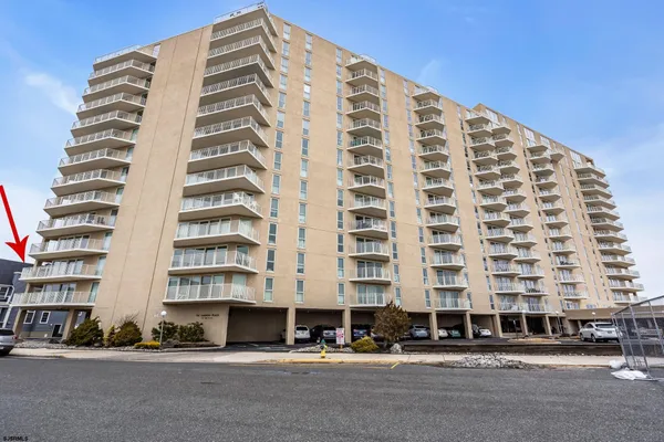 $1,425,000 | 322 Boardwalk, Unit 300, Ocean City, NJ 08226