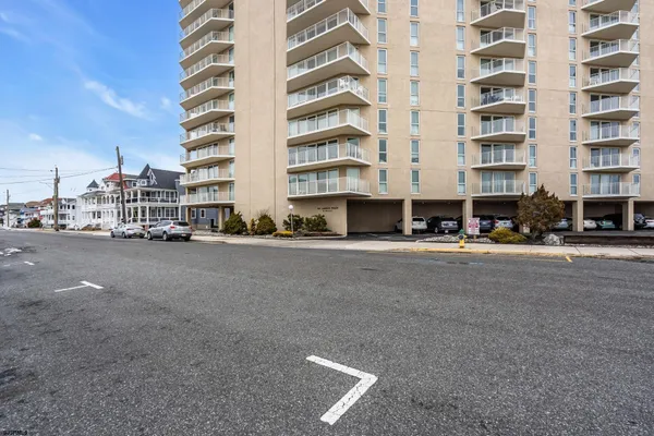 $1,425,000 | 322 Boardwalk, Unit 300, Ocean City, NJ 08226
