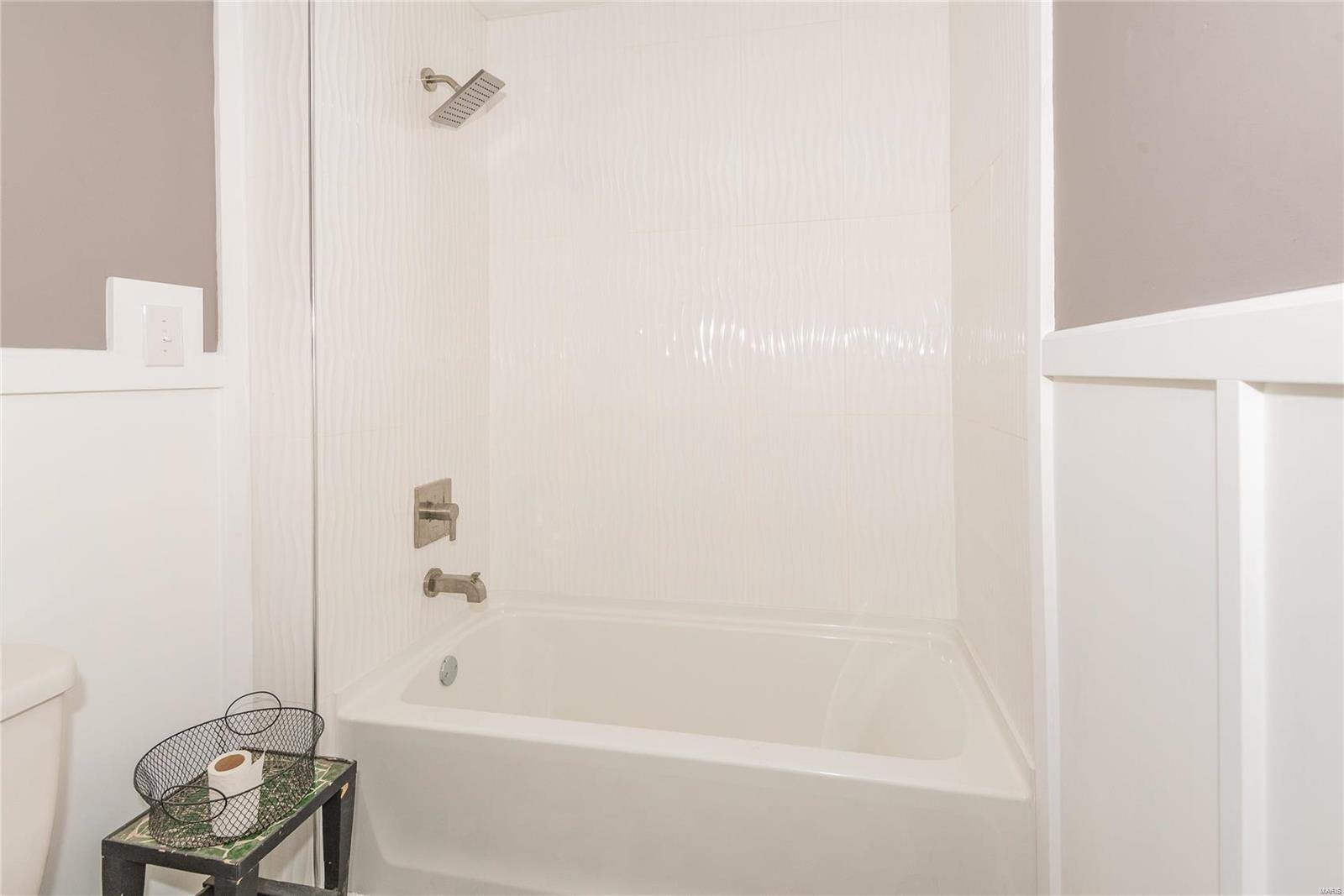 1001 West Main Street Alhambra, IL 62001 - Photo 16 of 17