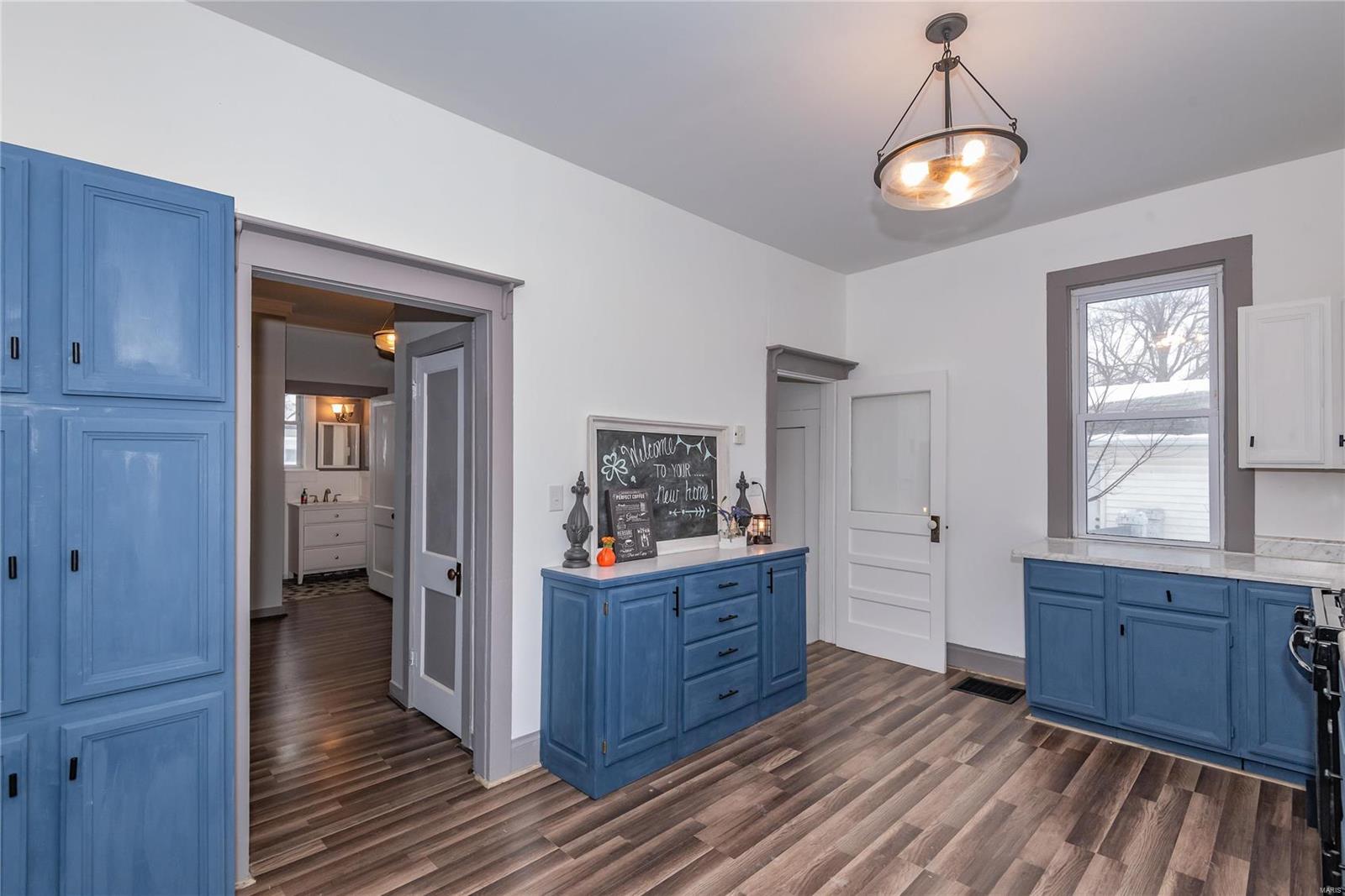 1001 West Main Street Alhambra, IL 62001 - Photo 4 of 17