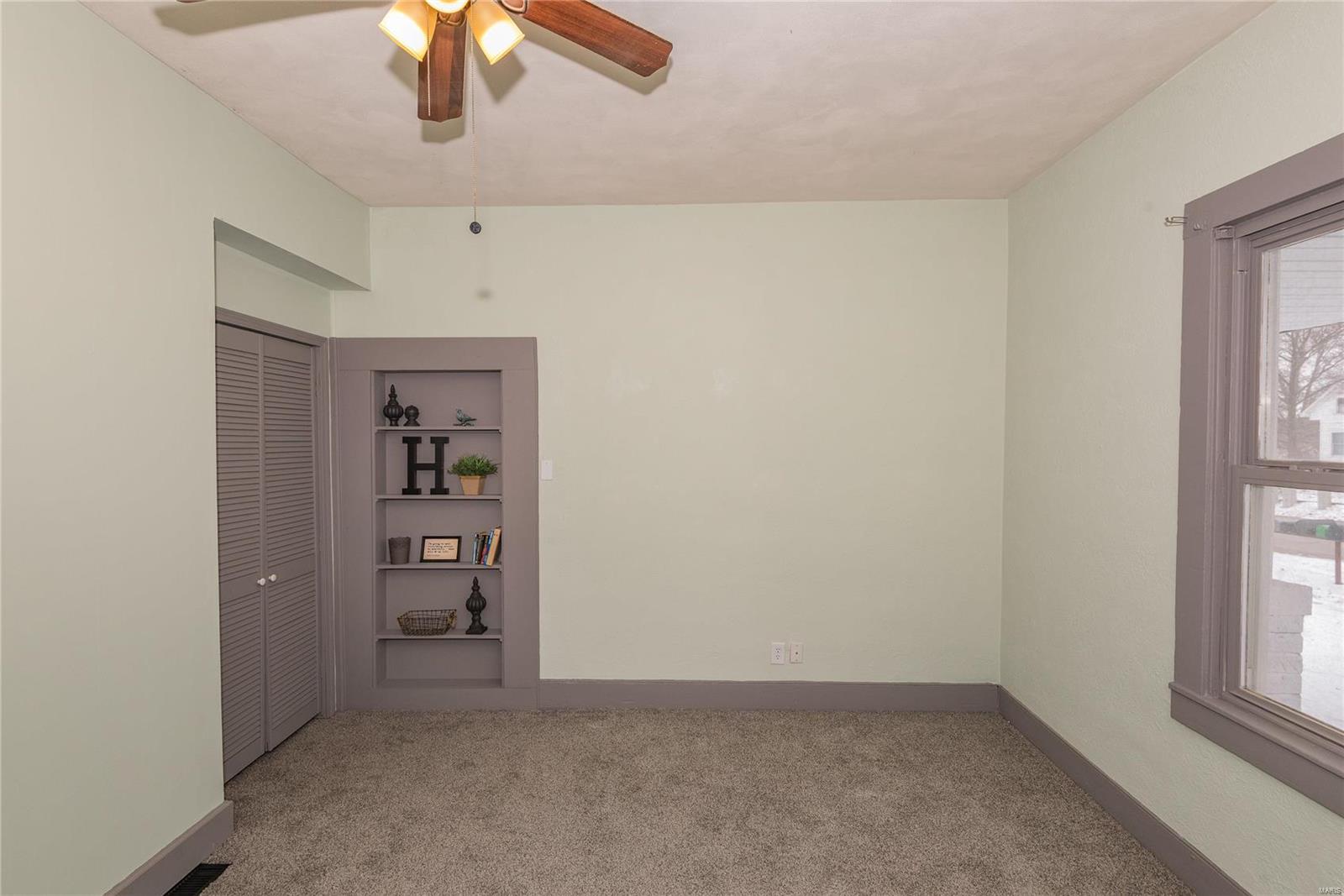 1001 West Main Street Alhambra, IL 62001 - Photo 9 of 17