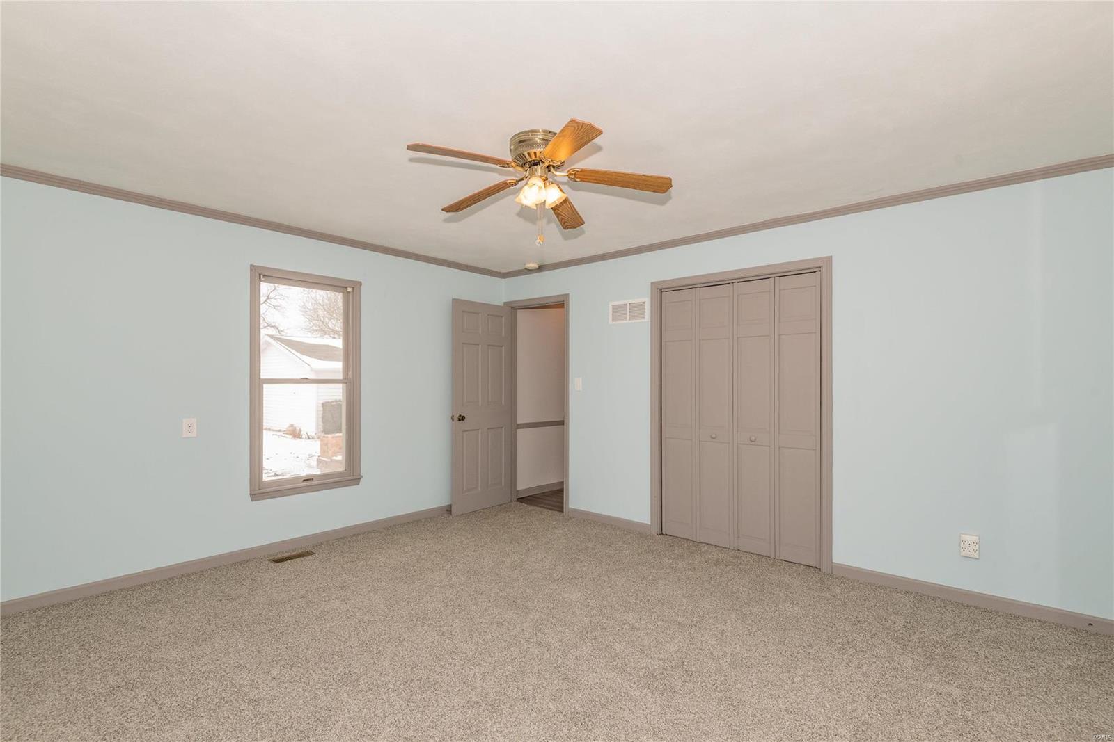 1001 West Main Street Alhambra, IL 62001 - Photo 10 of 17